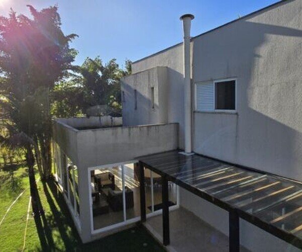 Sobrado de Alto Padrão no Condomínio Morro do Jatobá – Exclusividade, Natureza e Sofisticação