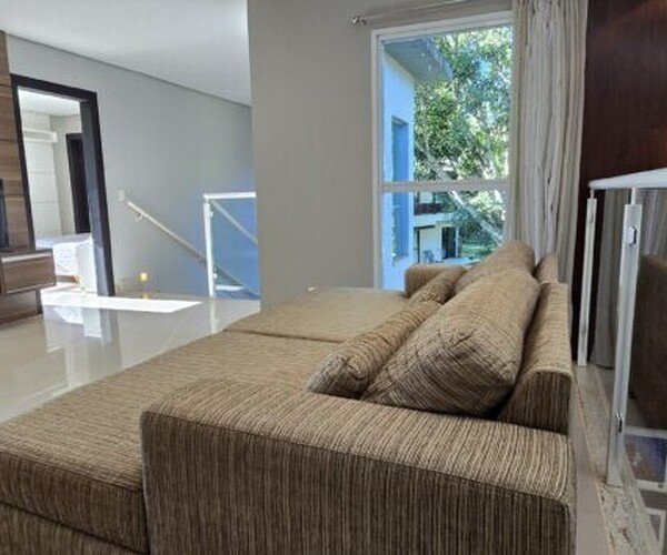 Sobrado de Alto Padrão no Condomínio Morro do Jatobá – Exclusividade, Natureza e Sofisticação