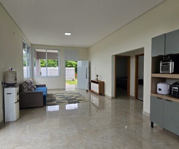 Casa Charmosa com Espaço Gourmet – Ao Lado do Condomínio Village do Campo em Chapada dos Guimarães