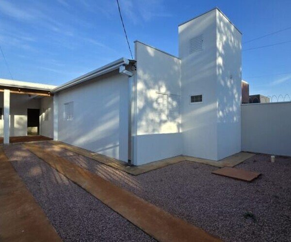 Casa Nova e Moderna no Bairro Santa Cruz – Chapada dos Guimarães por R$ 380 Mil