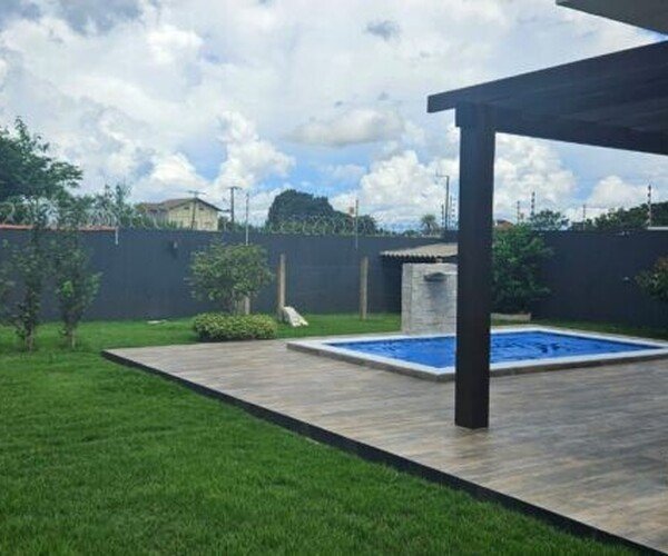 Casa Sofisticada com Suíte Master, Espaço Gourmet e Piscina Aquecida – Bairro Bom Clima, Chapada dos Guimarães