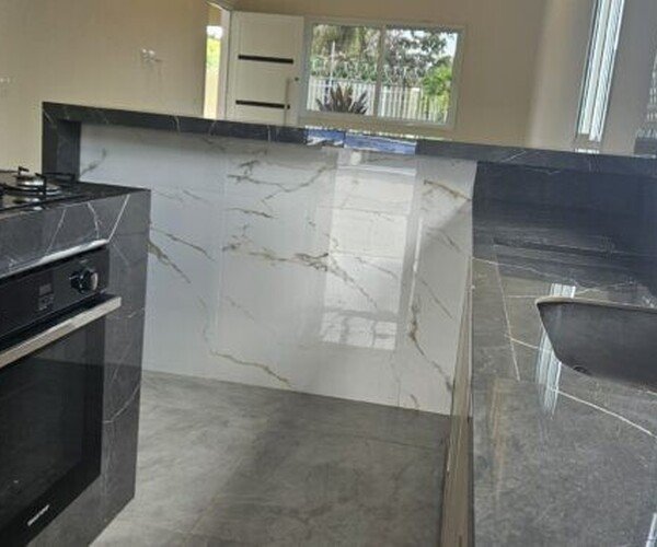 Casa Sofisticada com Suíte Master, Espaço Gourmet e Piscina Aquecida – Bairro Bom Clima, Chapada dos Guimarães