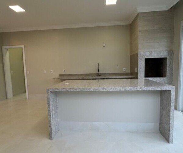 Casa – Condomínio Florais Chapada - F