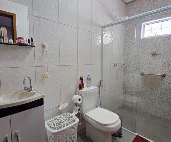 Casa – Jardim Mira Flores - F