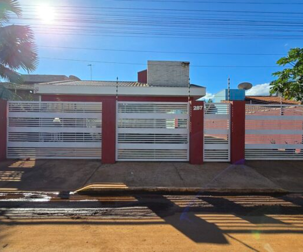 Casa – Jardim Mira Flores - F