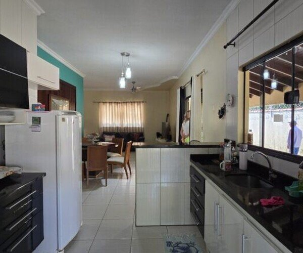 Casa – Bom Clima - F