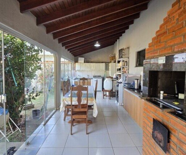 Casa – Bom Clima - F