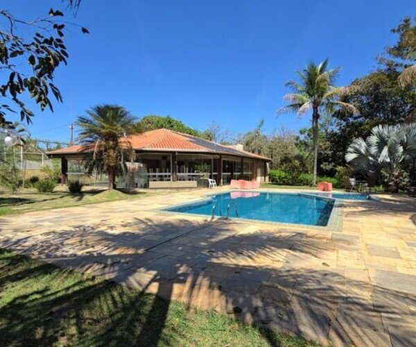 Casa – Condomínio Altos da Serra - F