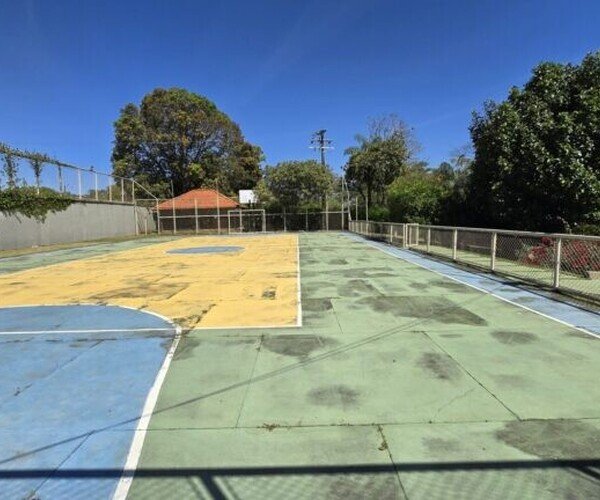 Casa – Condomínio Altos da Serra - F