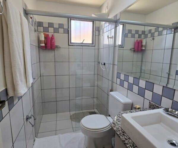 Casa – Condomínio Altos da Serra - F