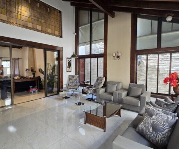 Casa – Condomínio Altos da Serra - F