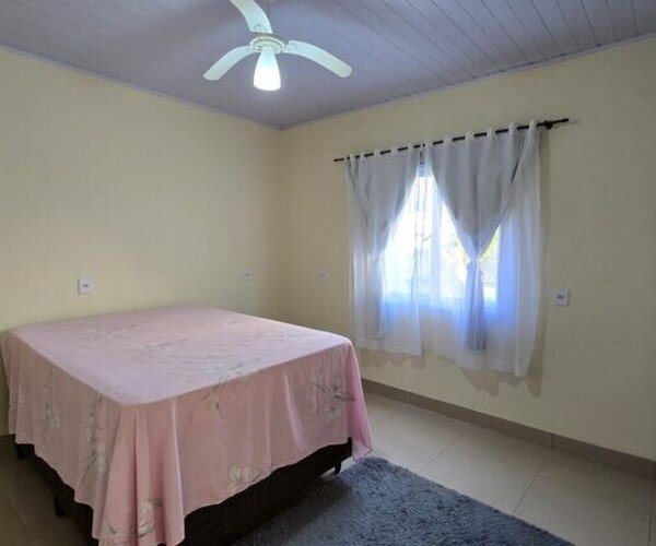 Casa – Condomínio Village II - F