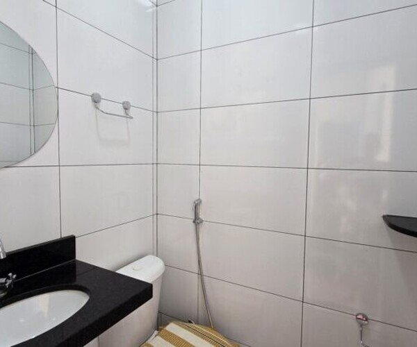 Casa – Condomínio Village II - F