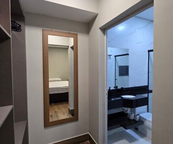 Casa – Bairro Bom Clima - F