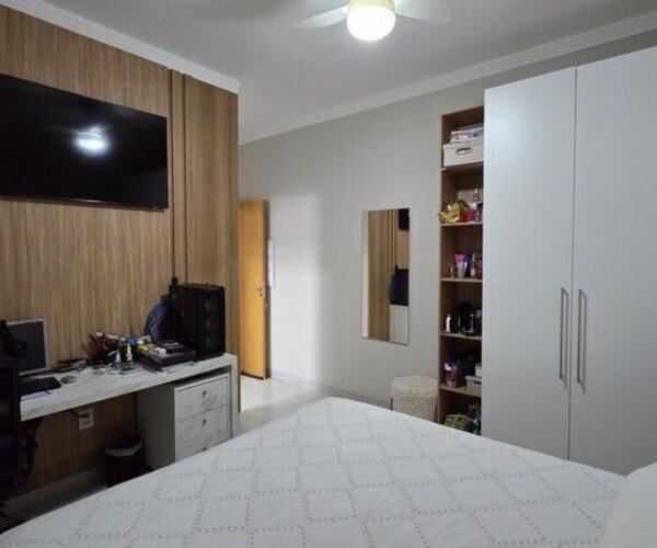 Casa – Santa Cruz - F