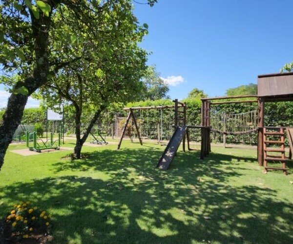 Sobrado – Condomínio Morro do Jatobá - F