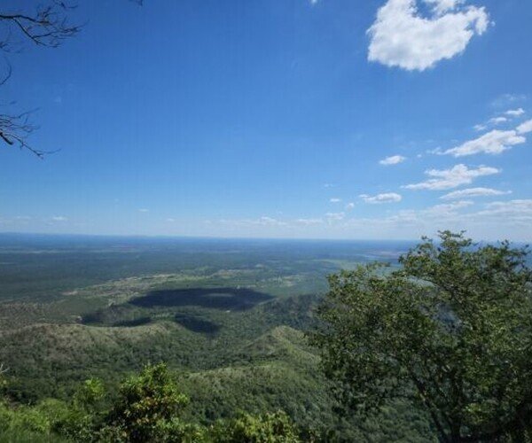 Sobrado – Condomínio Morro do Jatobá - F