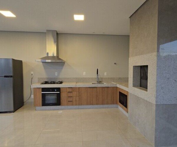 Sobrado – Condomínio Plaza Residences - F