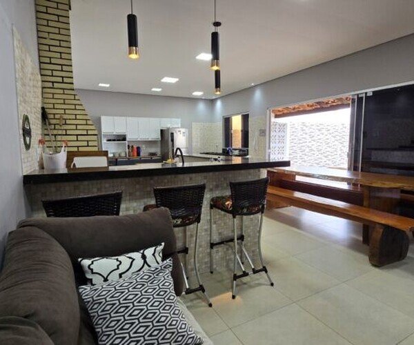 Casa – Jardim Mira Flores - F