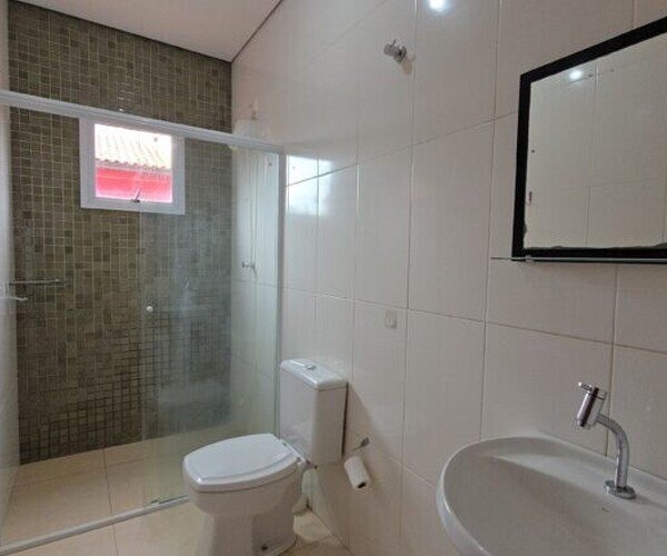 Casa – Jardim Mira Flores - F