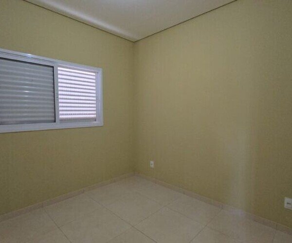 Casa – Jardim Mira Flores - F