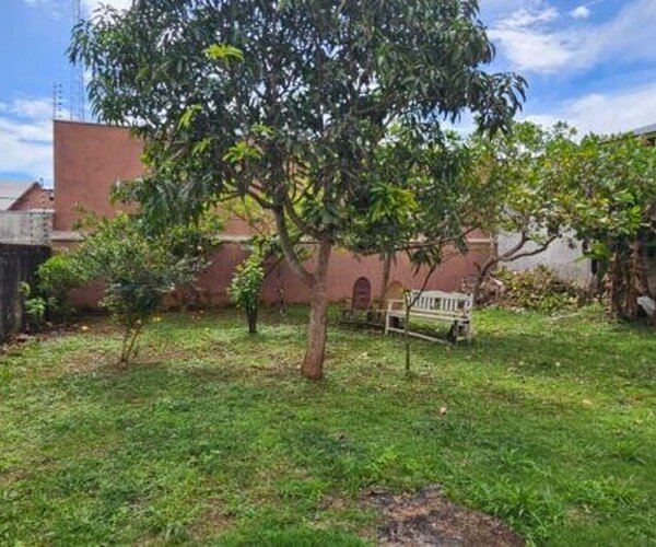 Casa – Jardim Mira Flores - F